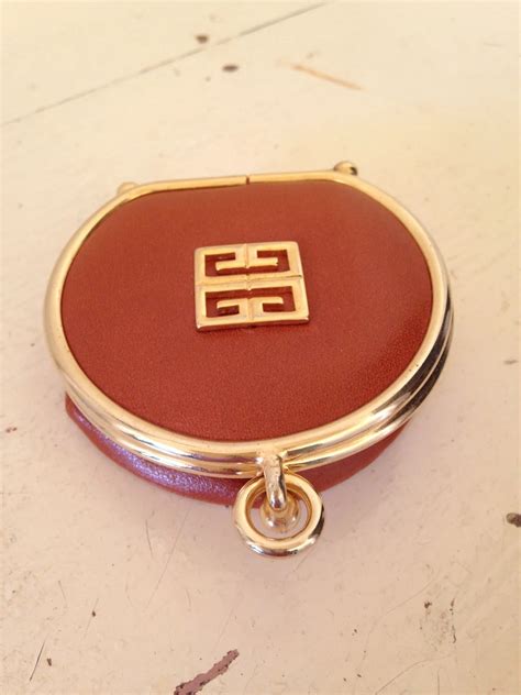 art no 22-927 givenchy burgundy barrel coin purse